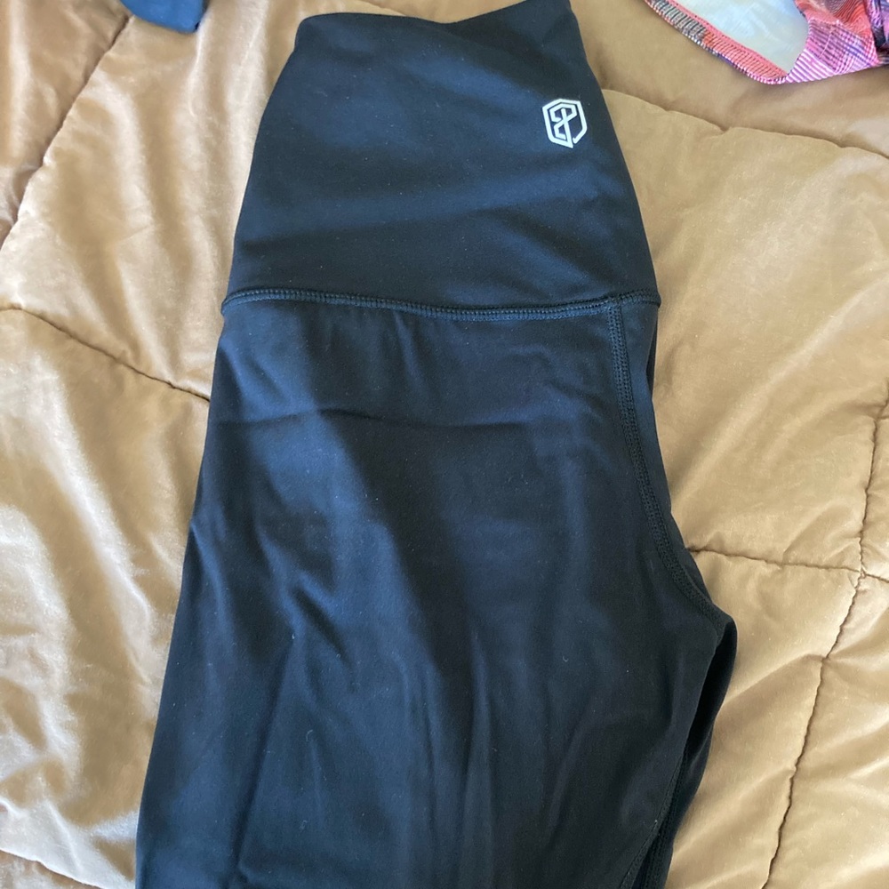 Born primitive inspire size M